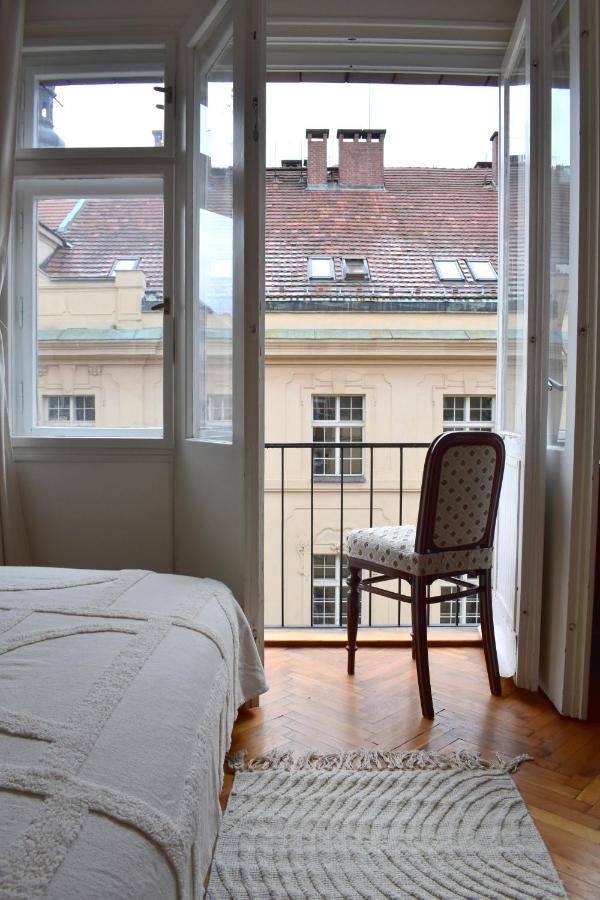Old Town - Konviktska 布拉格